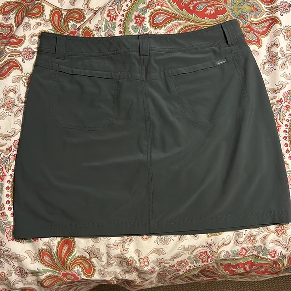EDDIE BAUER Skort - Picture 2 of 8